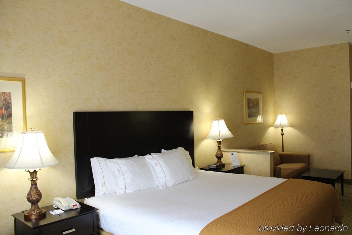 Holiday Inn Express Hotel & Suites Newton Sparta, An Ihg Hotel Номер фото